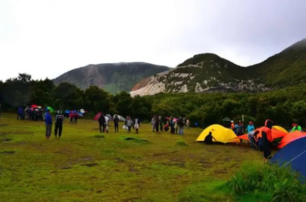 paket wisata papandayan keluarga