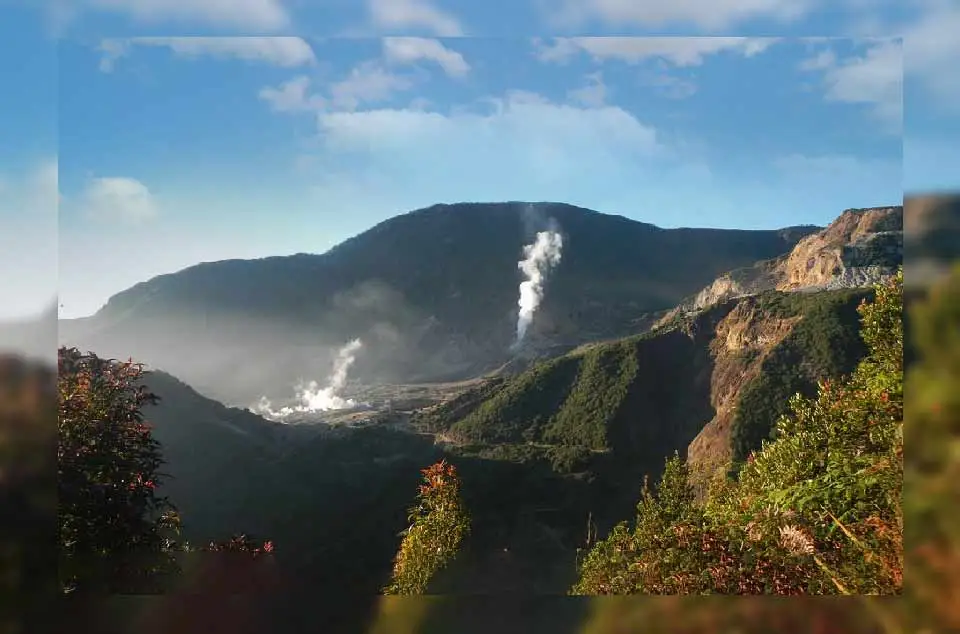 Spot Foto Terbaik di Gunung Papandayan