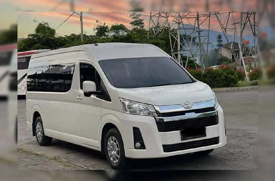 Estimasi harga sewa hiace tahun 2025