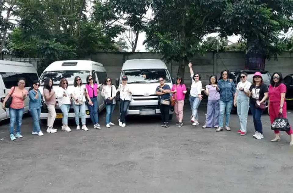 Harga sewa Hiace untuk keluarga
