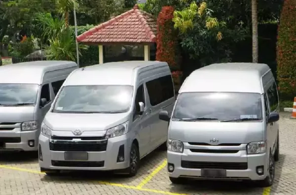 Jasa sewa Hiace terpercaya di tangerang kota