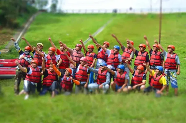 Operator rafting Situ Cileunca terbaik