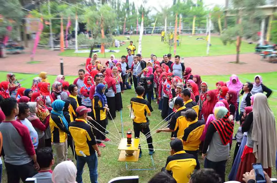 Paket outbound Pangalengan untuk perusahaan