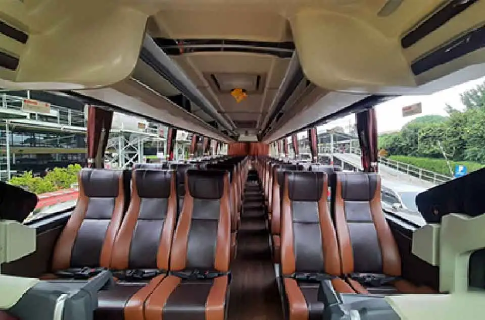 Rental bus murah Depok Bandung
