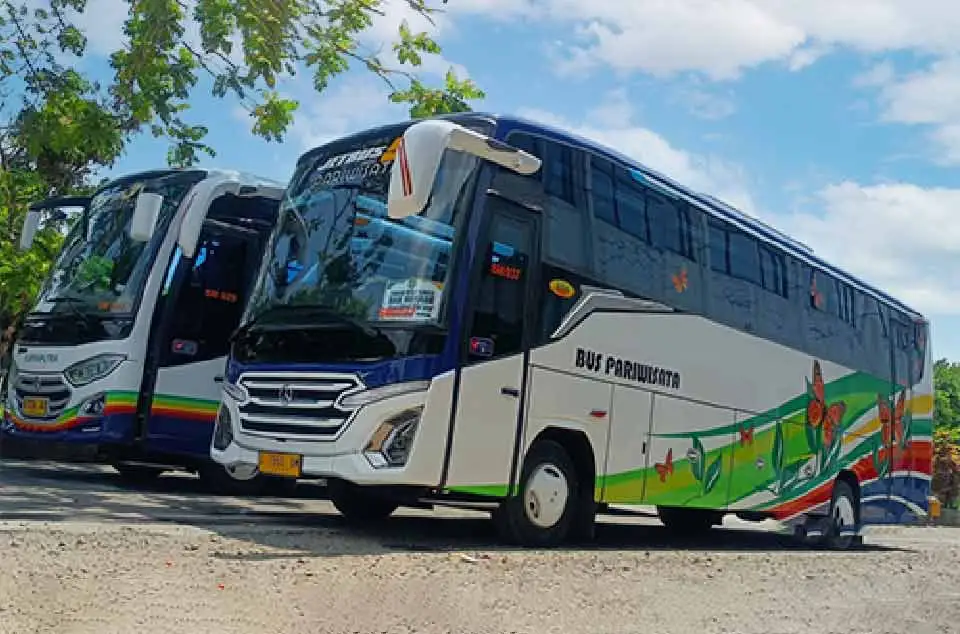 Sewa bus pariwisata Tangerang Pangalengan