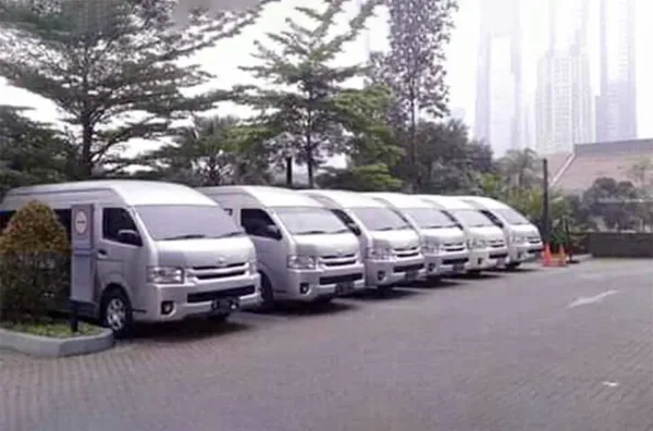 Tips sewa Hiace murah