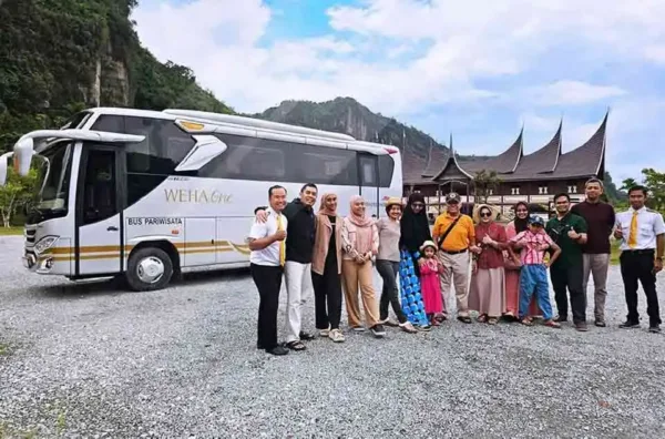bus pariwisata VVIP Jakarta