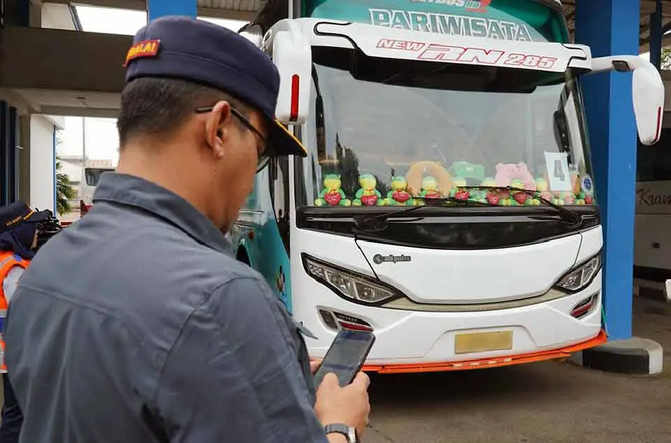 cara cek KIR bus pariwisata online Kemenhub