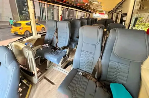 fasilitas bus eksekutif untuk bisnis