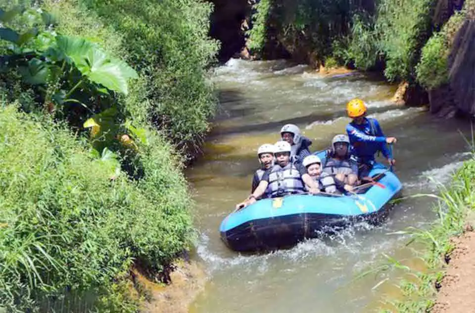 istilah dan kode komando rafting