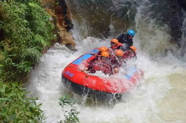 wahana ekstrem Situ Cileunca