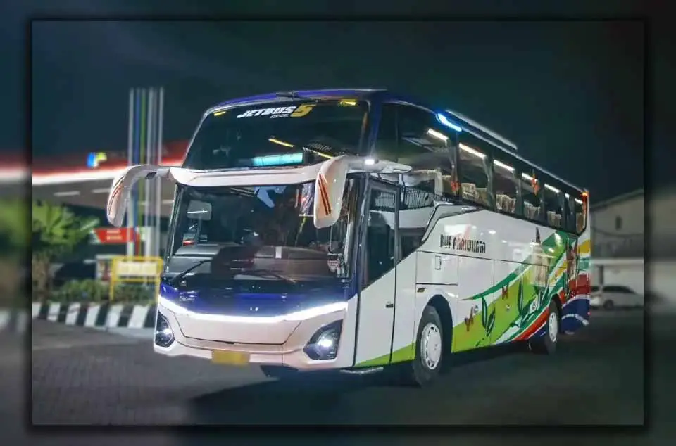 Fitur pencegahan kebakaran bus pariwisata