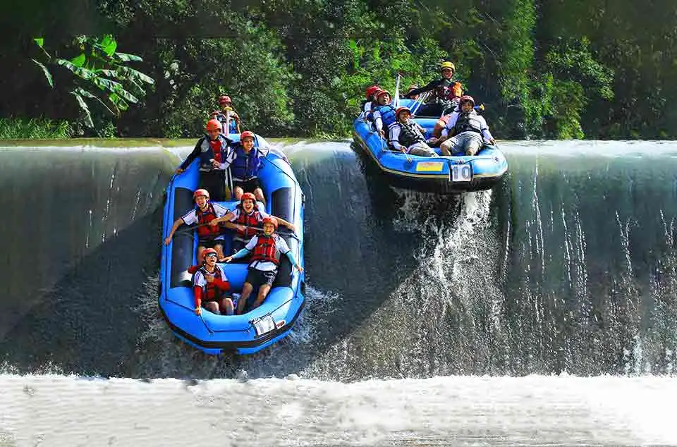 grade sungai arung jeram yang cocok untuk pemula
