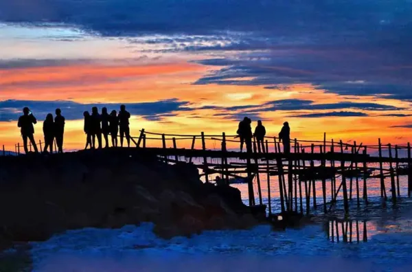 spot foto Sunset paling Instagramable di Pangandaran