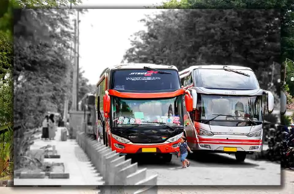 Desain dan Aksesibilitas Toilet Bus Pariwisata Sewaan di Depok