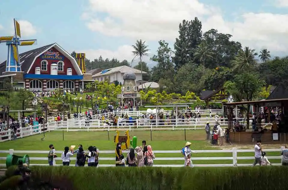 tempat wisata di Bogor yang buka saat Lebaran 2026