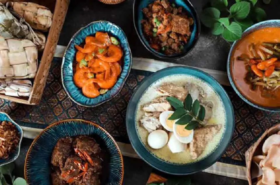 wisata kuliner kaki lima enak untuk keluarga saat Lebaran