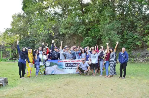 baju yang cocok ke Green Canyon