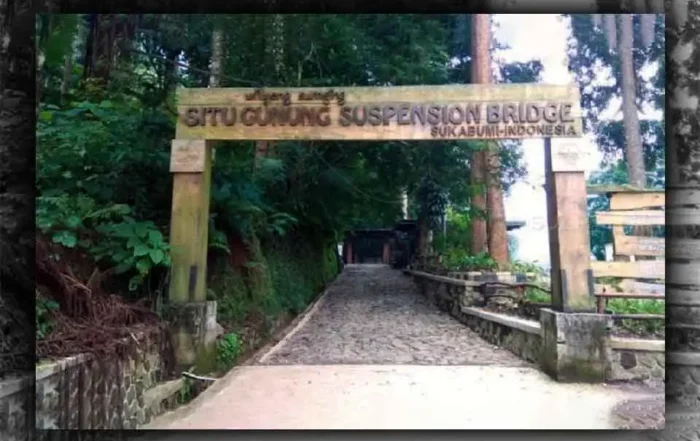 jam Operasional Jembatan Gantung Situ Gunung
