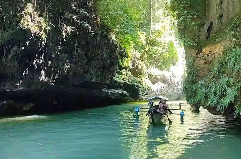 musim terbaik ke Green Canyon Pangandaran