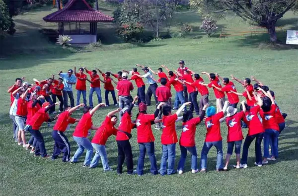 rekomendasi tempat outbound Pangalengan untuk perusahaan