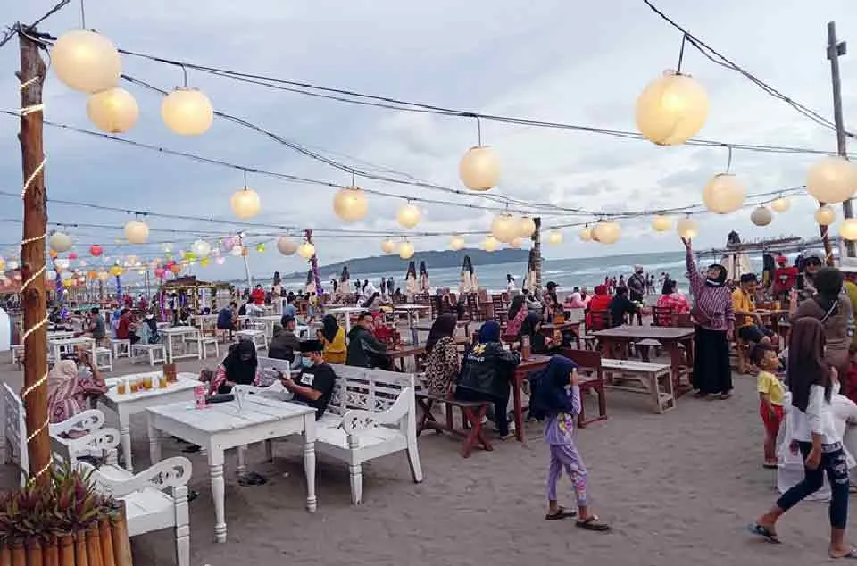 tempat makan enak dan murah di Green Canyon