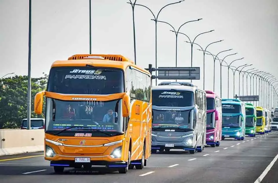 tren bodi bus karoseri terbaru