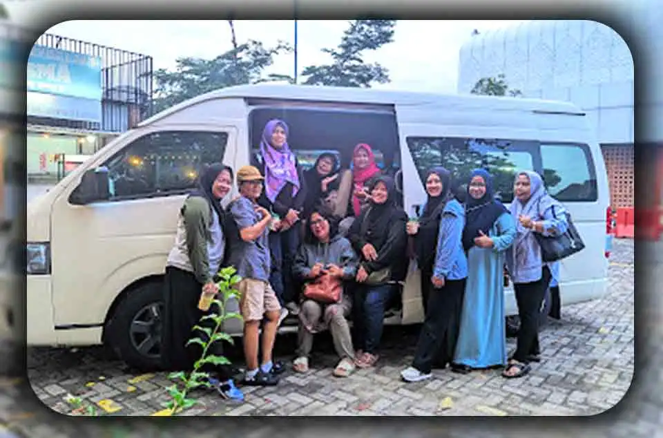 Analisis Harga Sewa Hiace dan Elf untuk Rute Jarak Dekat dari Bekasi