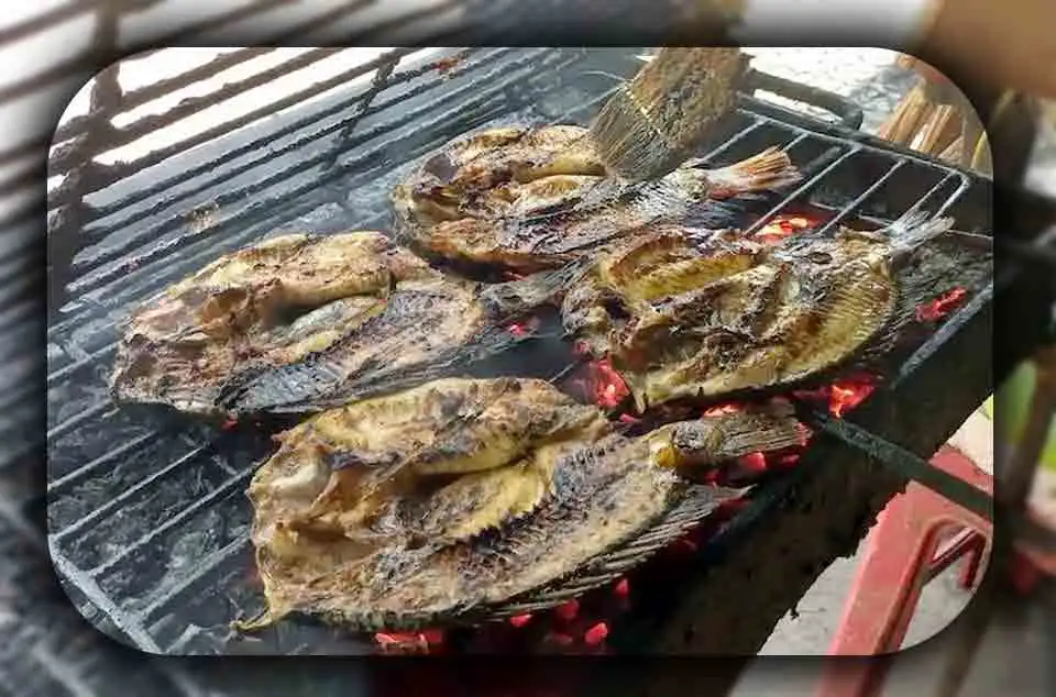 Pusat Kuliner Seafood di Pantai Pangandaran
