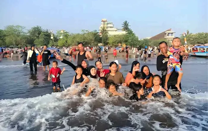bagus mana Pantai Barat atau Pantai Timur Pangandaran