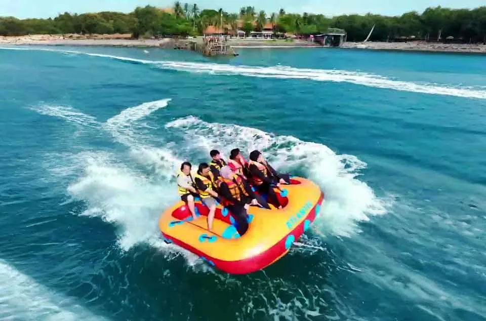 harga paket water sport Pantai Timur