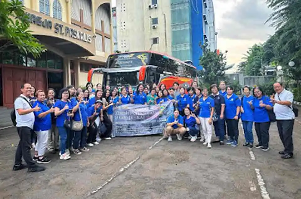 kapasitas bagasi bus HDD vs SHD untuk rombongan