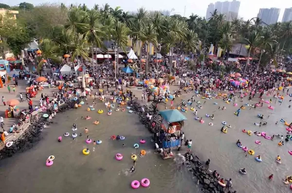 perbandingan harga tiket masuk Monas dan Ancol