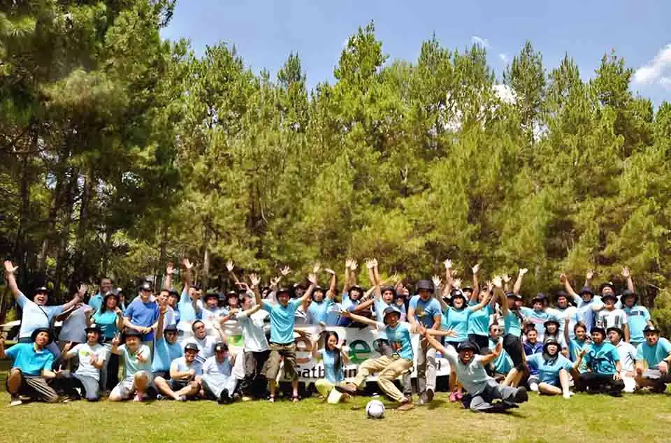 rekomendasi tempat outing di Bandung yang sejuk