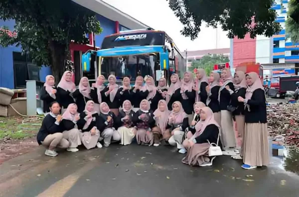 rental bus pariwisata Tangerang ke luar kota