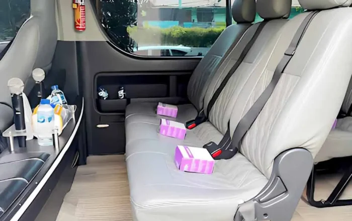 sewa Hiace Depok murah untuk keluarga