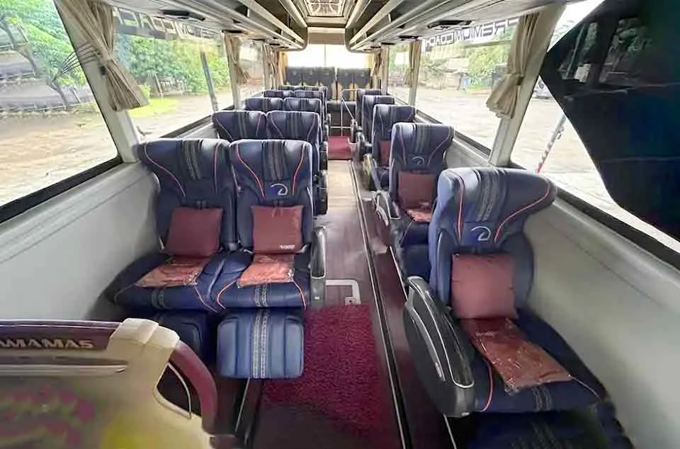 sewa bus medium mewah Tangerang