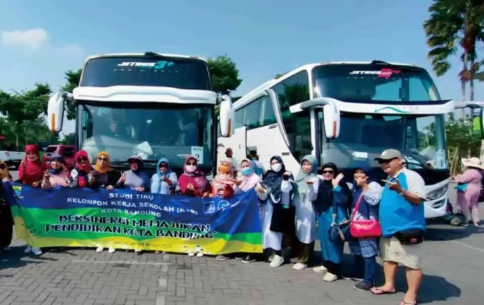 sewa bus pariwisata Euro 4 di Tangerang