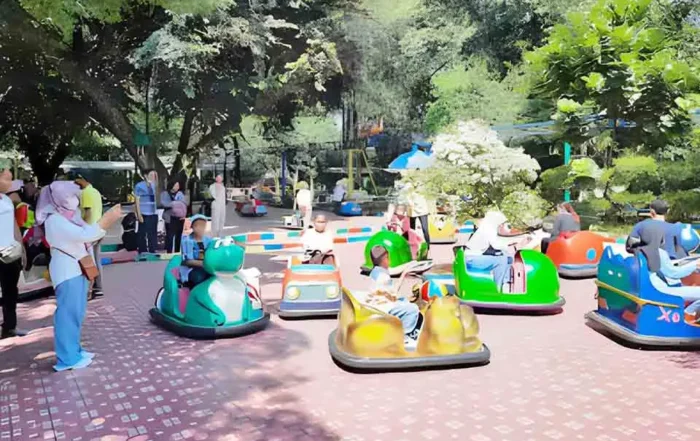 spot foto keluarga terbaik di Ragunan