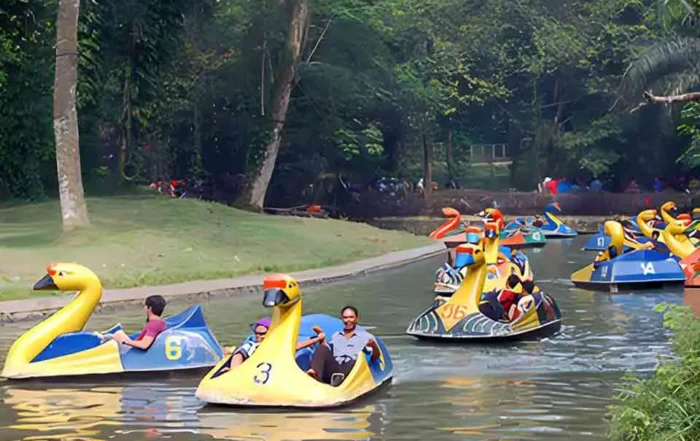 spot foto menarik di Ragunan Jakarta