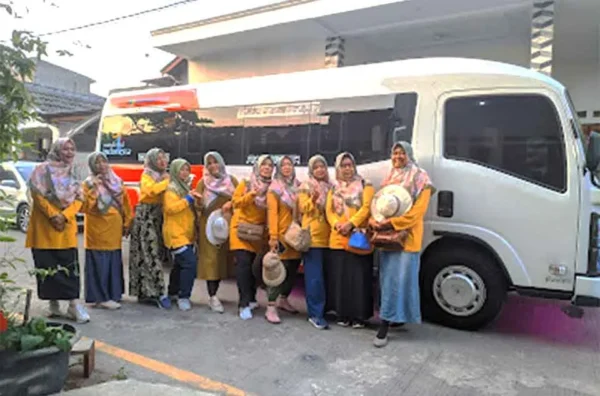 tips liburan seru ke Monas hari Minggu