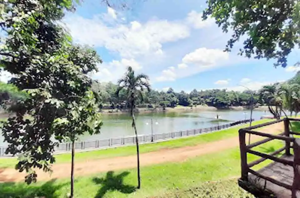 waktu terbaik berkunjung ke Ragunan agar tidak ramai