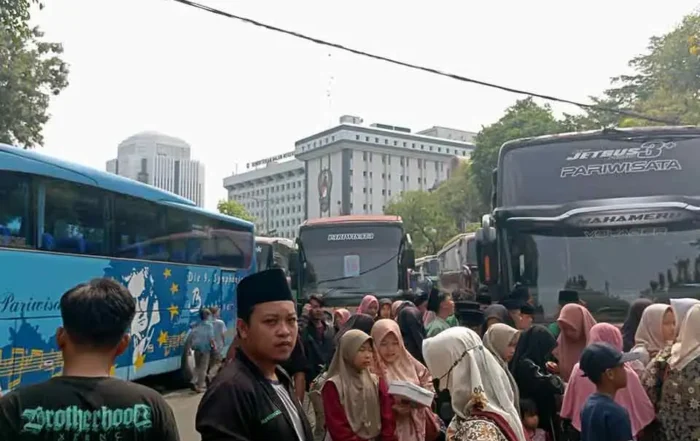 cara menawar harga sewa bus pariwisata