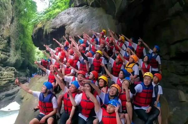 testimoni paket body rafting Green Canyon