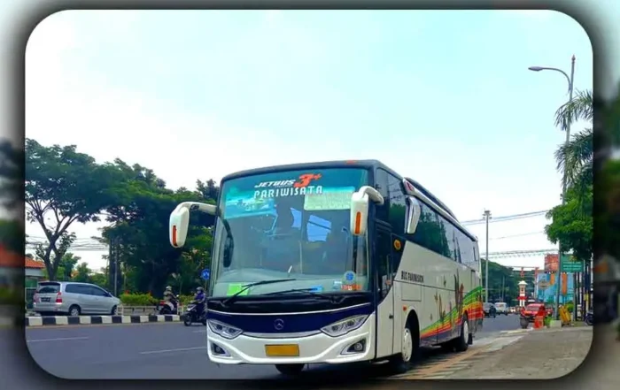 Tren Liburan Jarak Jauh Dengan Sewa Bus Besar dari Tangerang