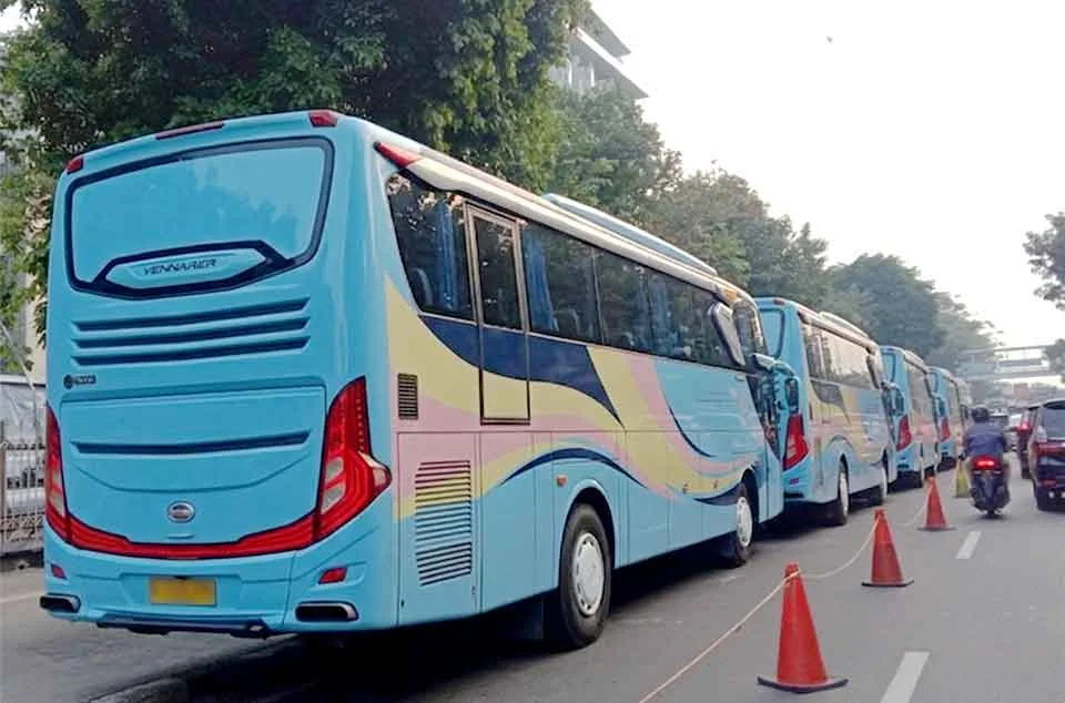cara menghitung komponen biaya sewa bus pariwisata Jakarta