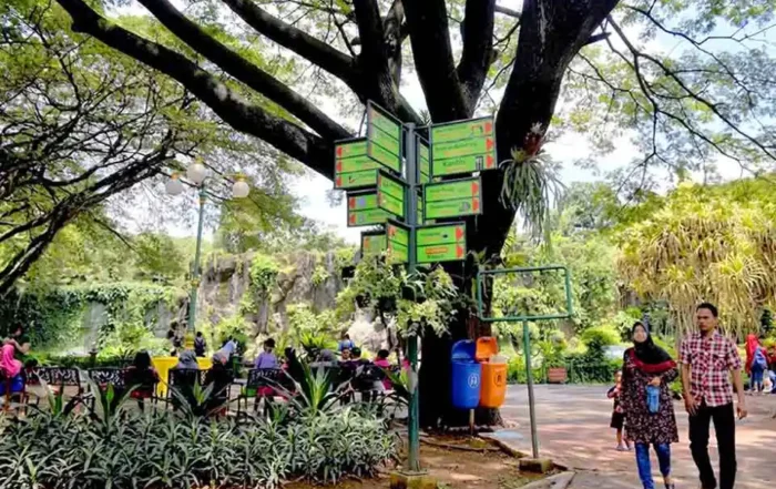 jam operasional dan hari libur satwa Ragunan minggu ini