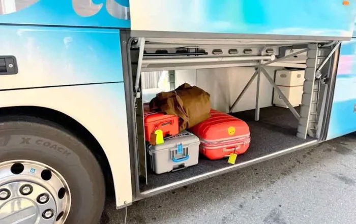 Tips membawa peralatan kemping di bus pariwisata Bogor