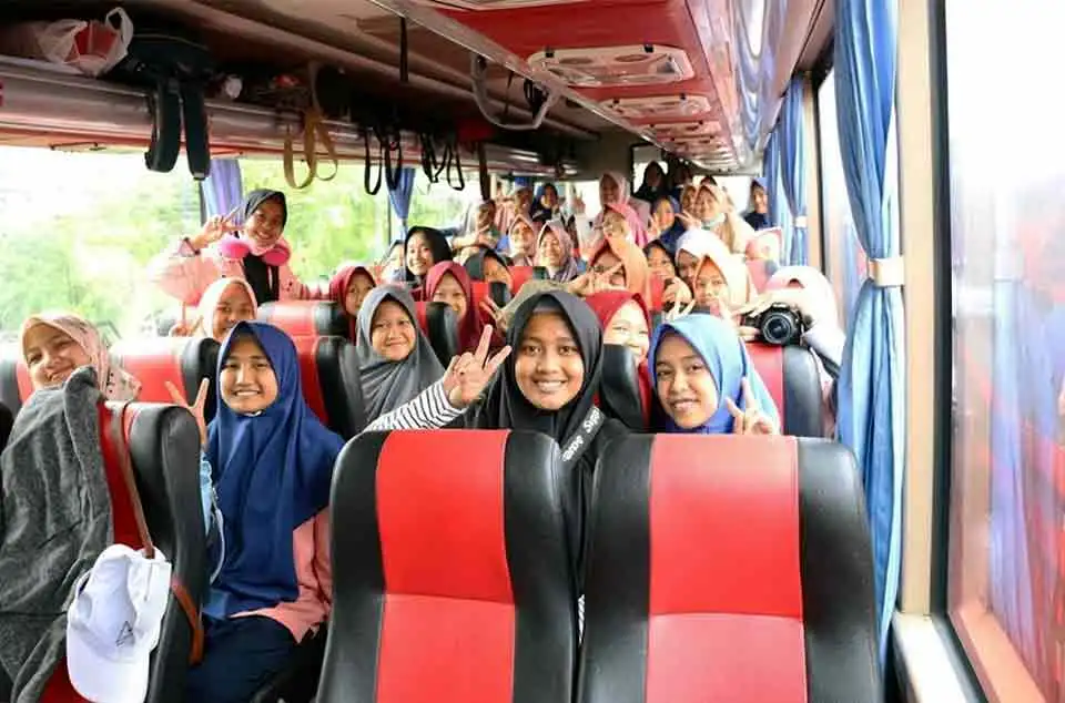 aturan membawa barang berlebih di kabin bus pariwisata