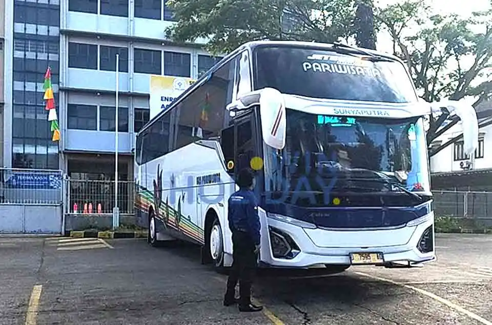 bus00014